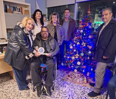 ΣΤΟΛΙΣΜΟΣ ΧΡΙΣΤΟΥΓΕΝΝΙΑΤΙΚΟΥ ΔΕΝΤΡΟΥ ΣΤΟ ΣΩΜΑΤΕΙΟ ΜΑΣ 2025 - 2026